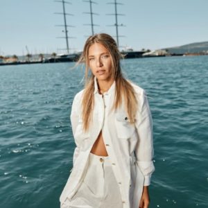 Daniela Drei Linen Jacket and shorts