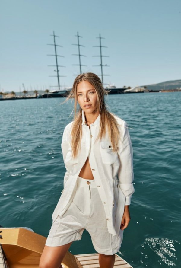 Daniela Drei Linen Jacket and shorts